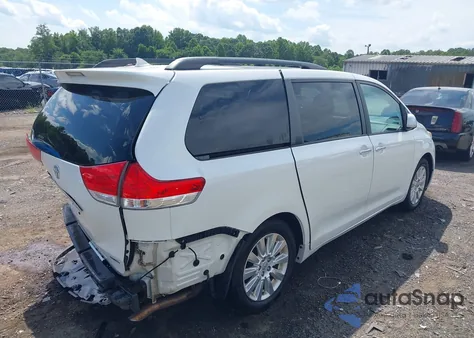2011 Toyota Sienna Limited V6 z USA, uszkodzony, nr VIN 5TDYK3DC7BS042541